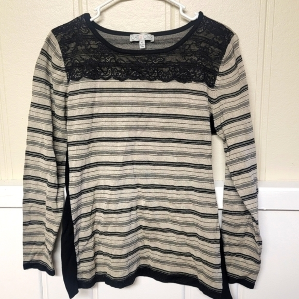 Lace Trim Striped‎ Sweater